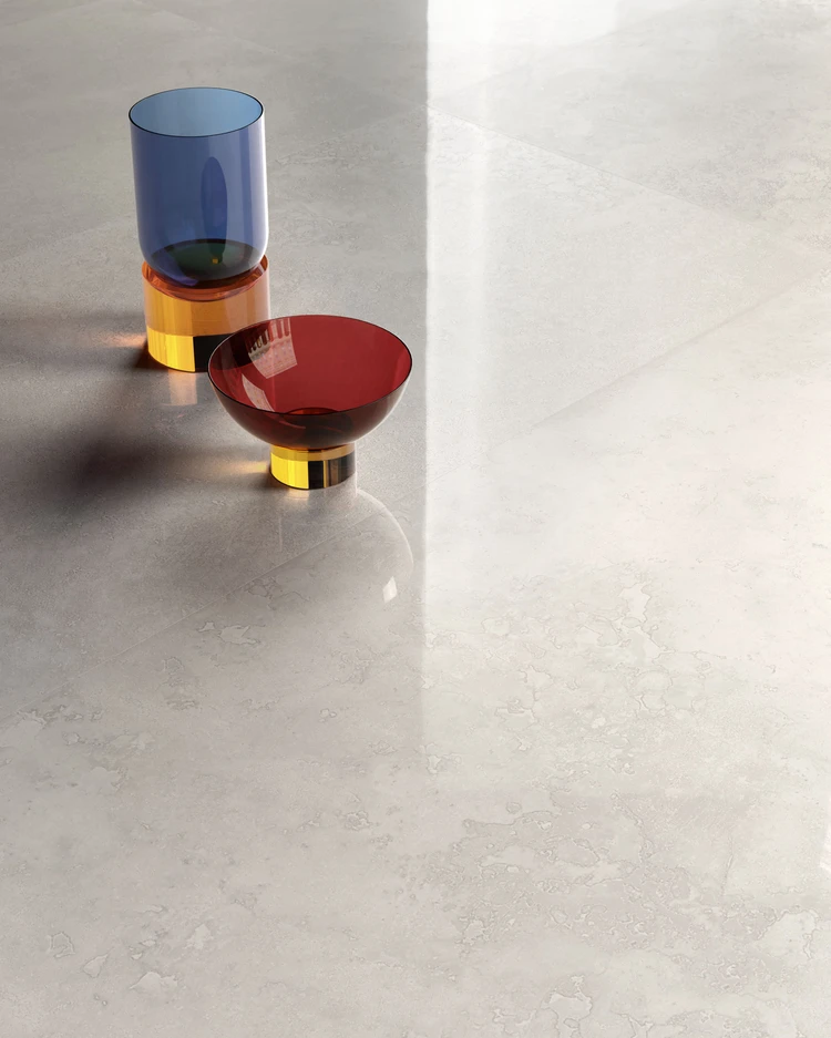 VIA APPIA Cross Cut White