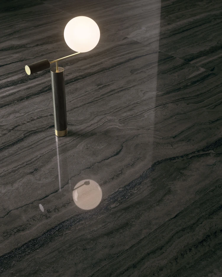 VIA APPIA Vein Cut Dark