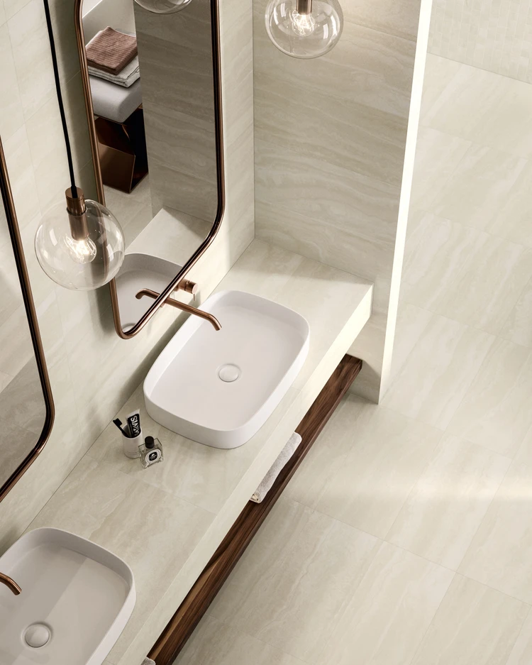 VIA APPIA Vein Cut Ivory